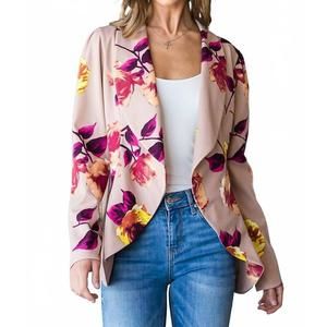 NEW HEIMISH USA stretchy figure flattering blazer in tan floral